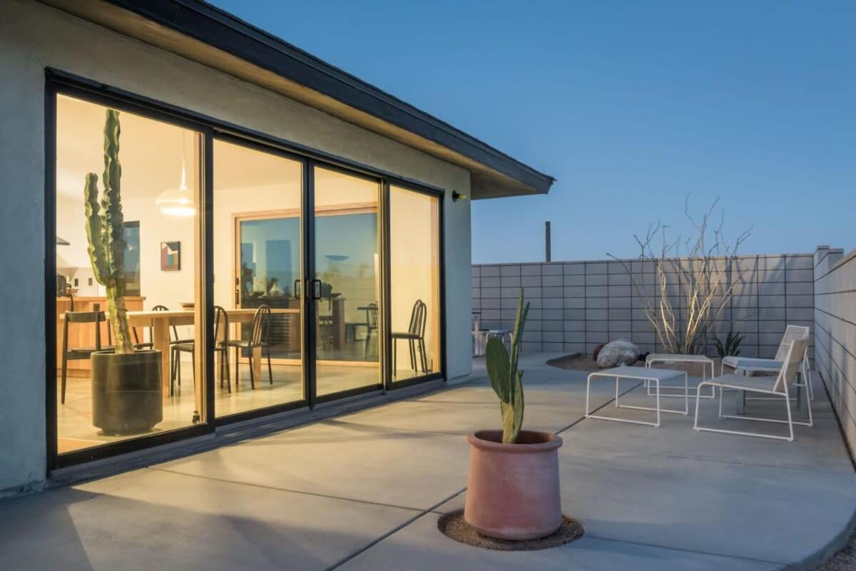 Yucca Hut - Design Forward Oasis Near Joshua Tree Villa Exterior photo