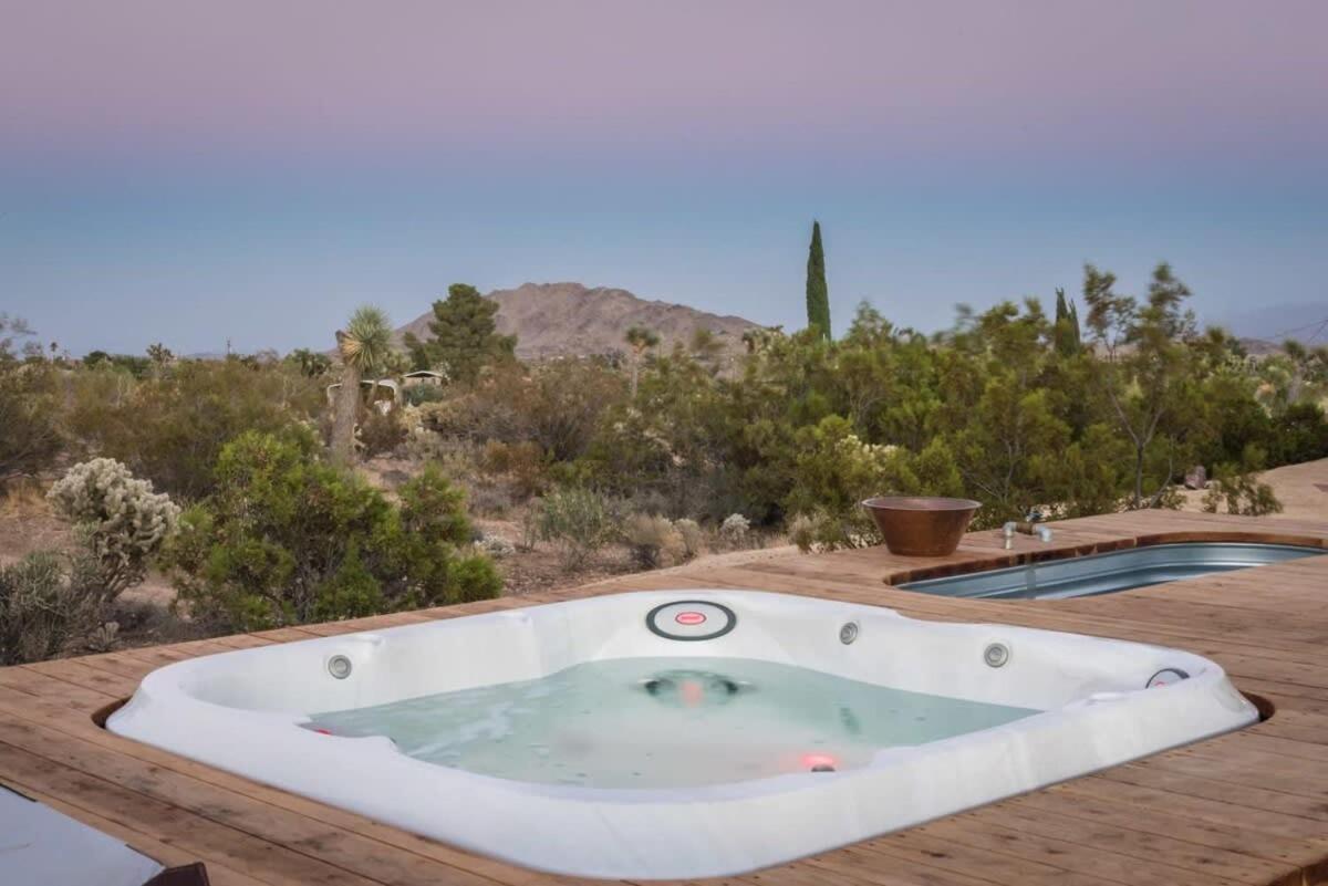 Yucca Hut - Design Forward Oasis Near Joshua Tree Villa Exterior photo